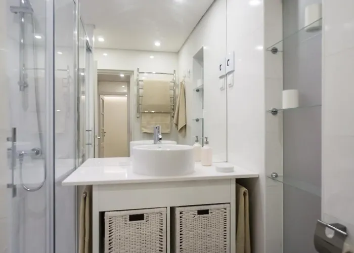 Apartment Charm At The Heart Of *